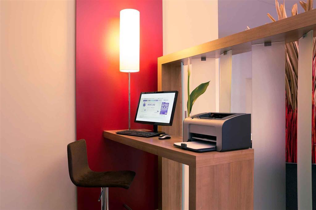 Mercure Hotel Stuttgart Airport Messe Экстерьер фото