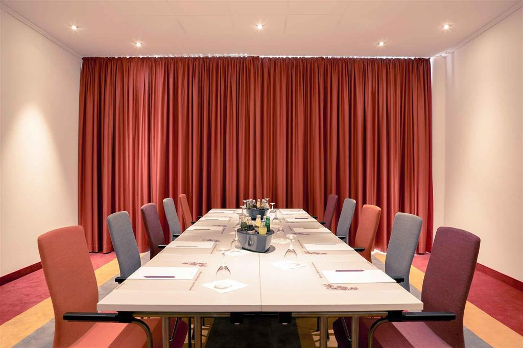 Mercure Hotel Stuttgart Airport Messe Экстерьер фото