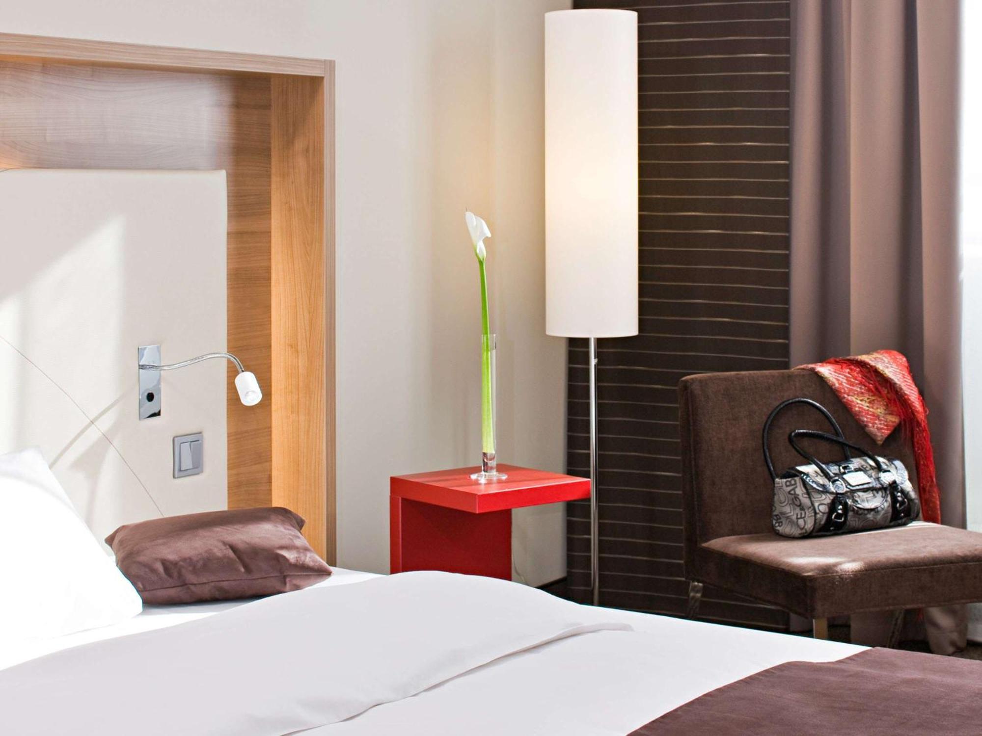 Mercure Hotel Stuttgart Airport Messe Экстерьер фото