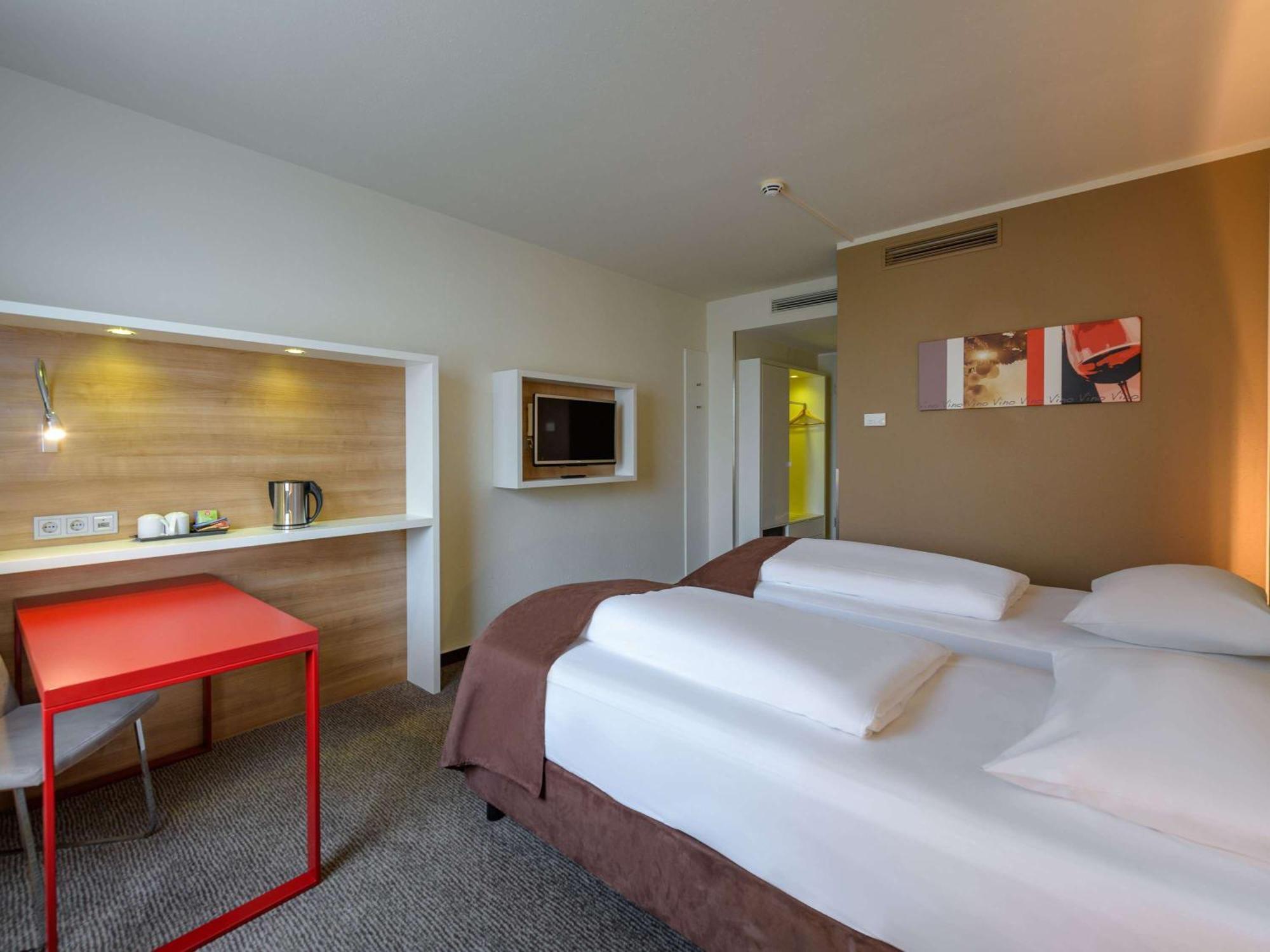 Mercure Hotel Stuttgart Airport Messe Экстерьер фото
