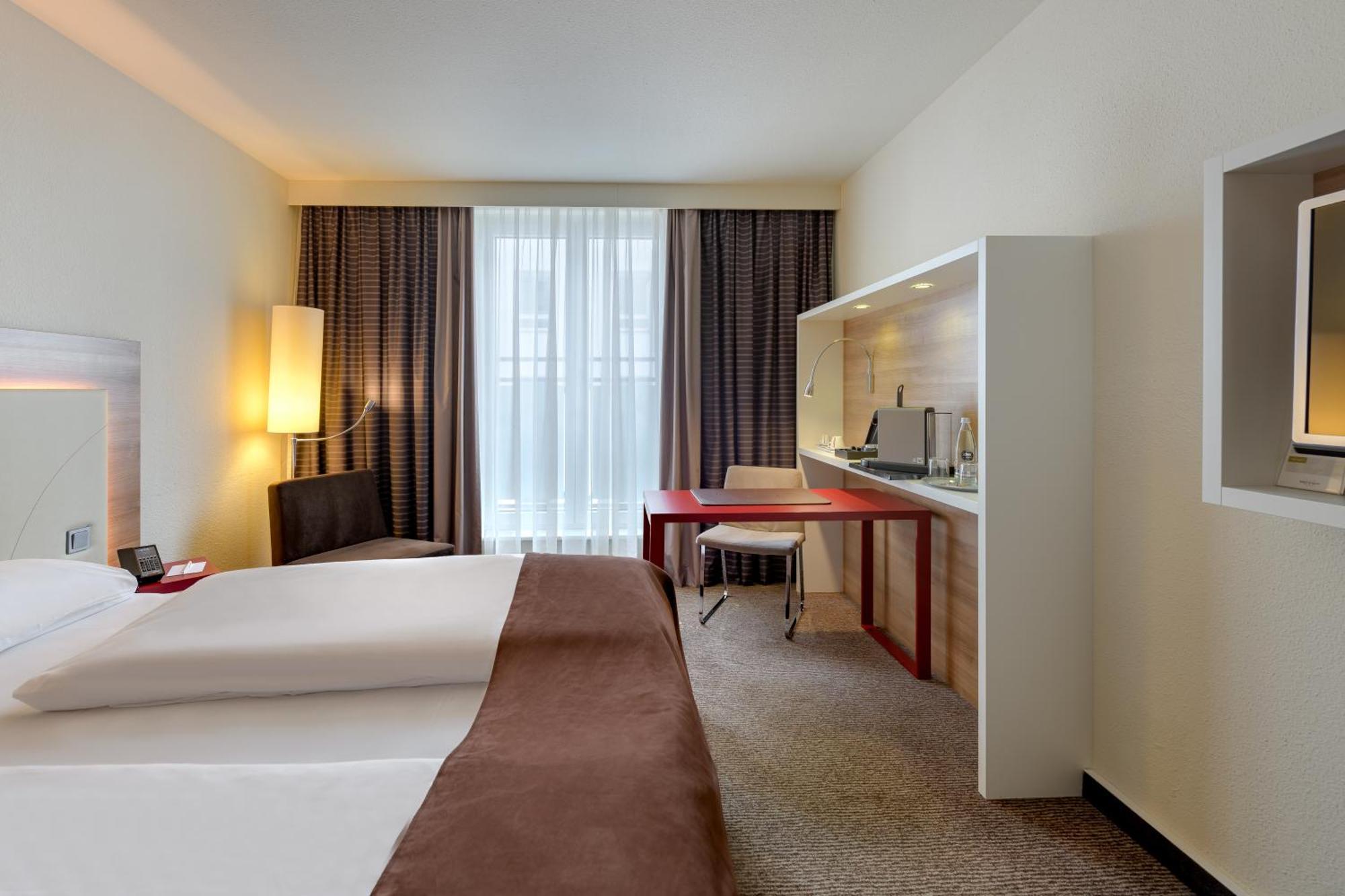 Mercure Hotel Stuttgart Airport Messe Экстерьер фото