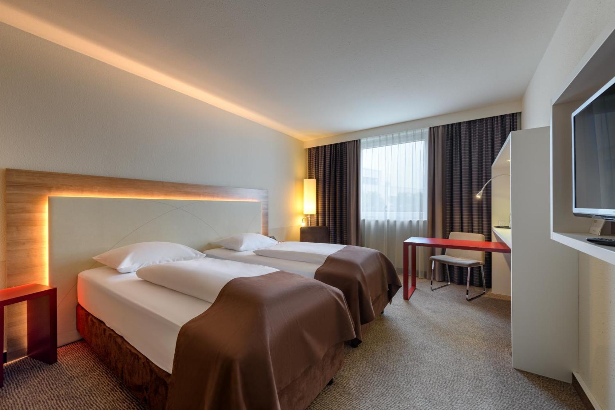 Mercure Hotel Stuttgart Airport Messe Экстерьер фото